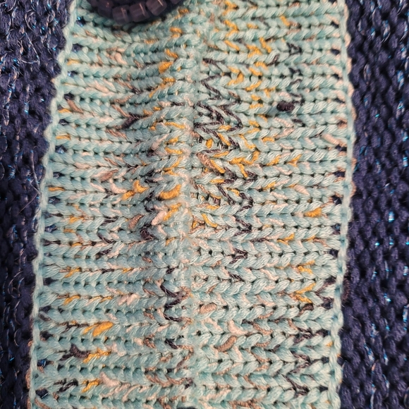 SOLD Vintage sweater - Picture 7 of 9